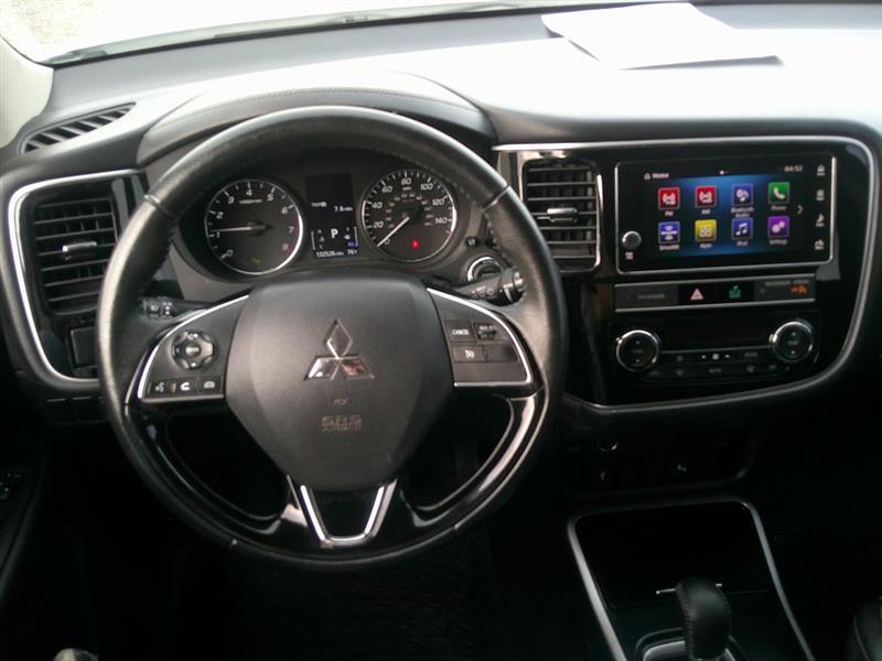 Mitsubishi Outlander  2019