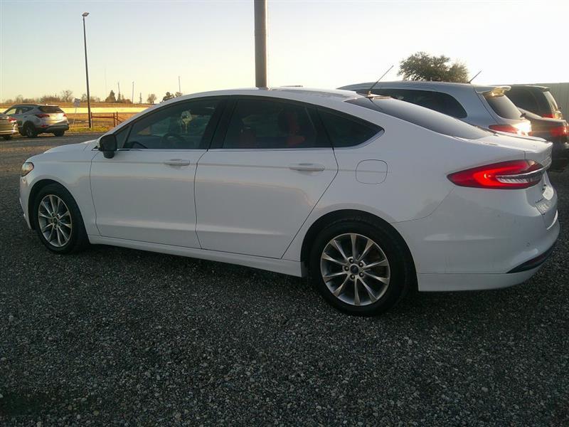 Ford Fusion SE 2017