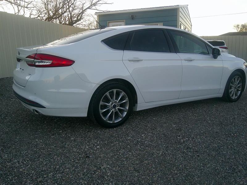 Ford Fusion SE 2017