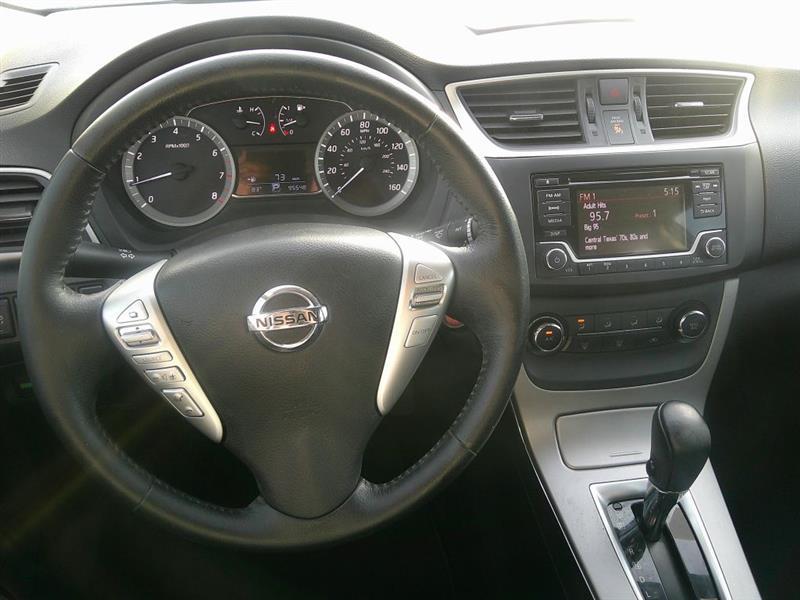 Nissan Sentra S 2015