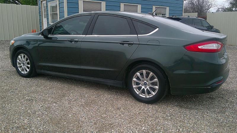 Ford Fusion  2015