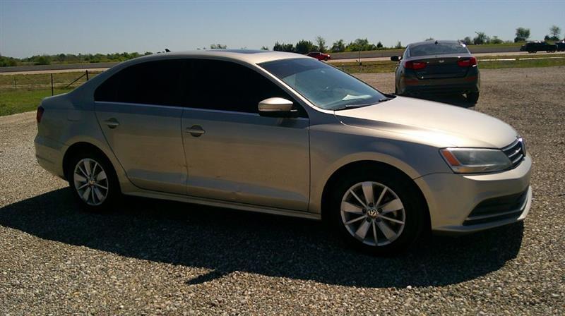 Volkswagen Jetta  2016