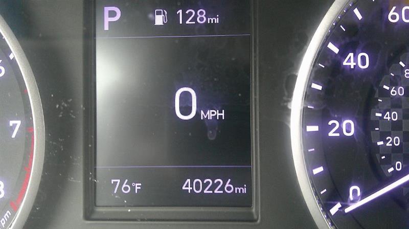 Hyundai Elantra  2020