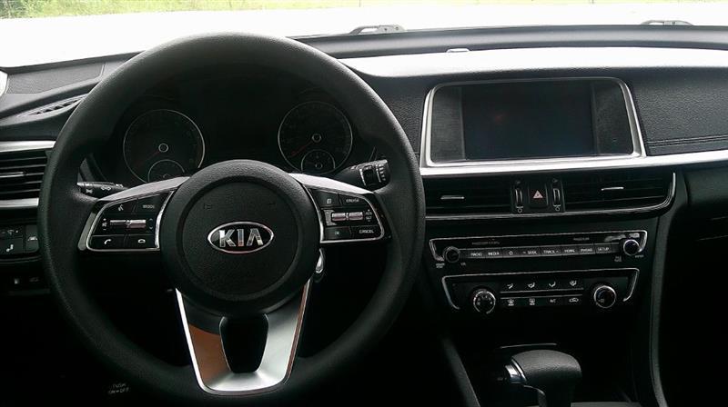 Kia Optima  2020