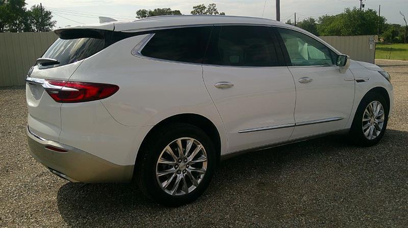 Buick Enclave Essence 2021