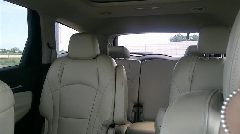 Buick Enclave Essence 2021