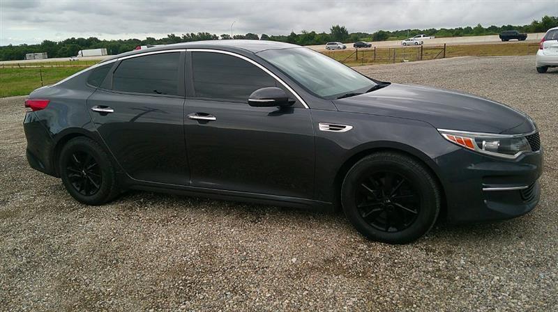 Kia Optima  2017