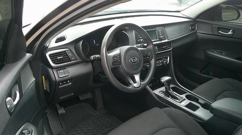 Kia Optima  2017