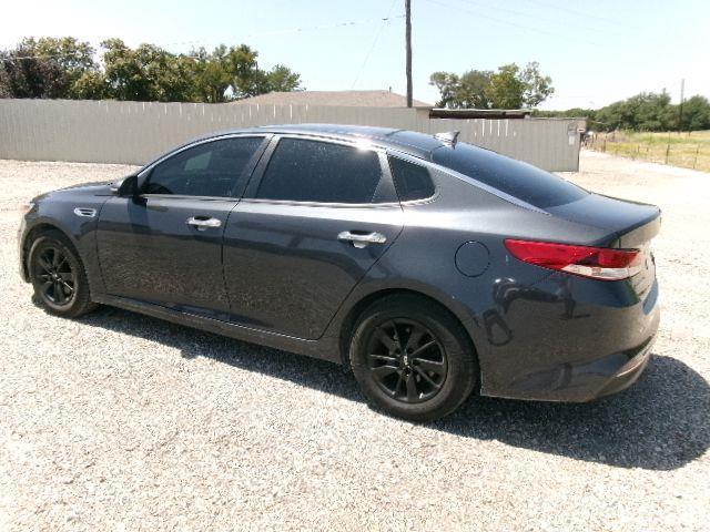 Kia Optima LX 2017