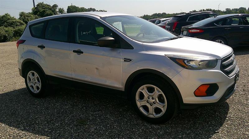 Ford Escape S 2019