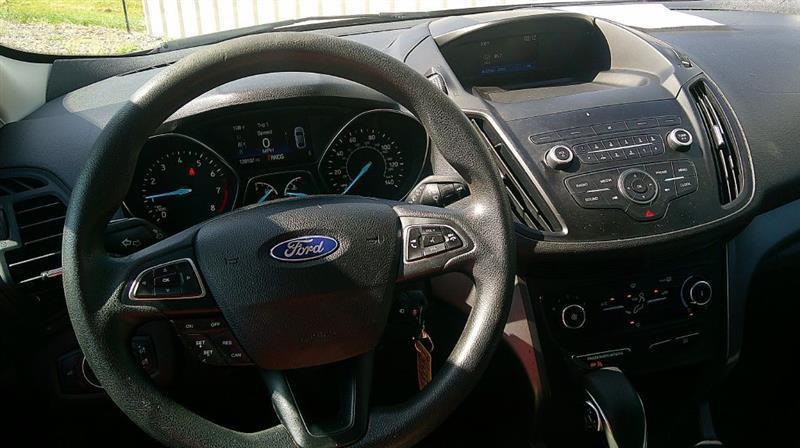 Ford Escape S 2019