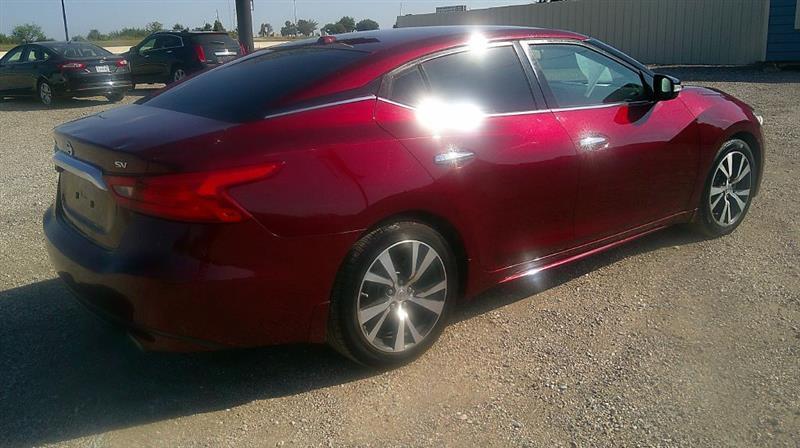 Nissan Maxima  2016