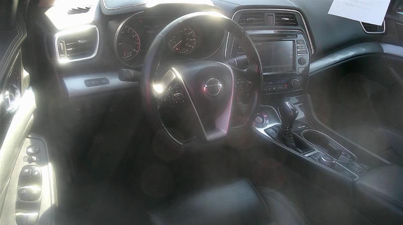 Nissan Maxima  2016