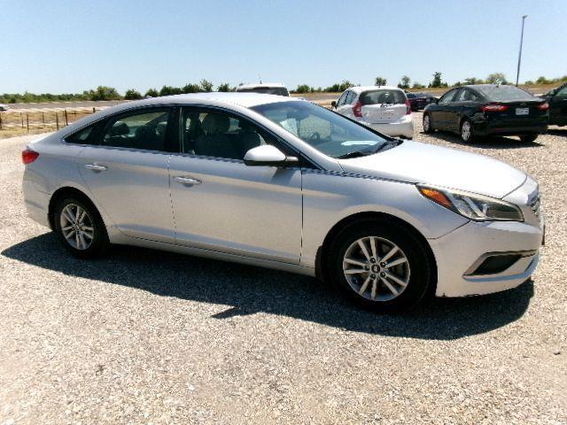 Hyundai Sonata SE 2016