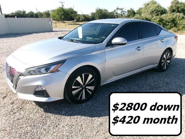 Nissan Altima  2021