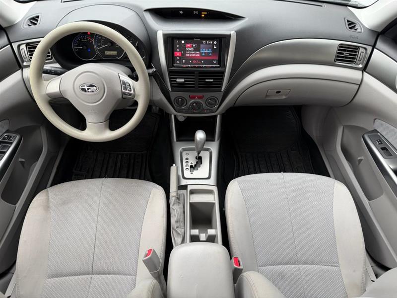 Subaru Forester 2.5X Touring 2011