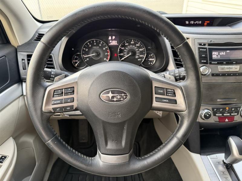 Subaru Outback 2.5i Premium 2012