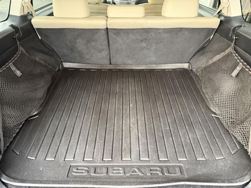 Subaru Outback 2.5i Premium 2012