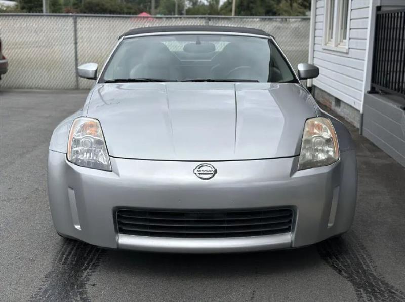 Nissan 350Z Enthusiast Roadster 2005