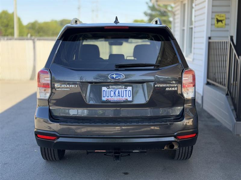 Subaru Forester 2.5i Premium PZEV CVT 2017