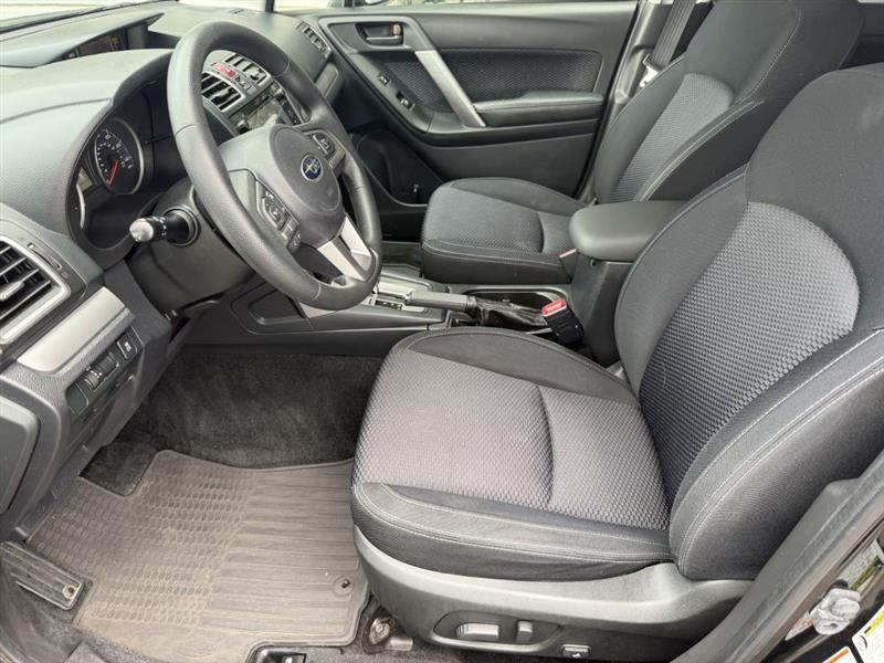 Subaru Forester 2.5i Premium PZEV CVT 2017