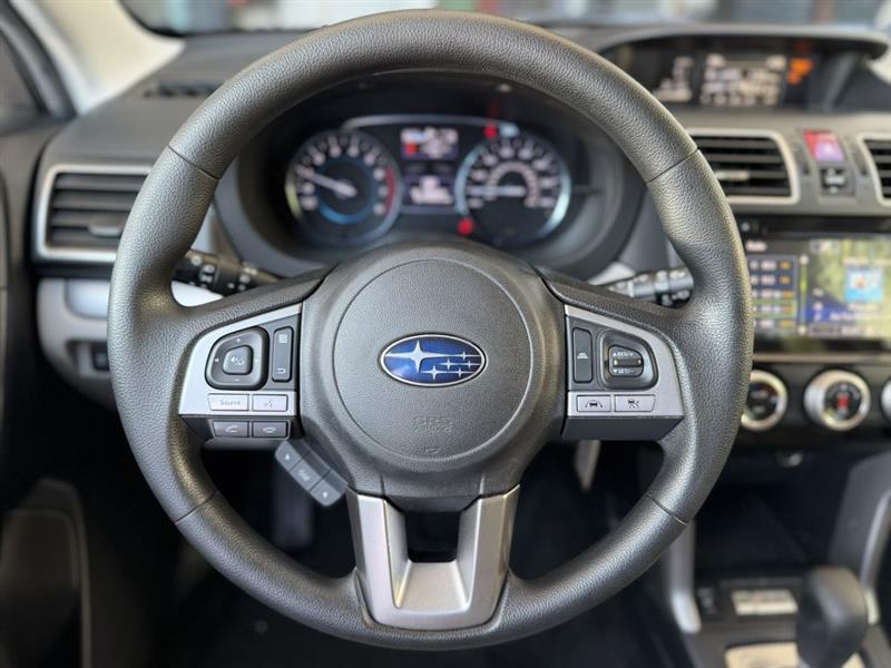 Subaru Forester 2.5i Premium PZEV CVT 2017