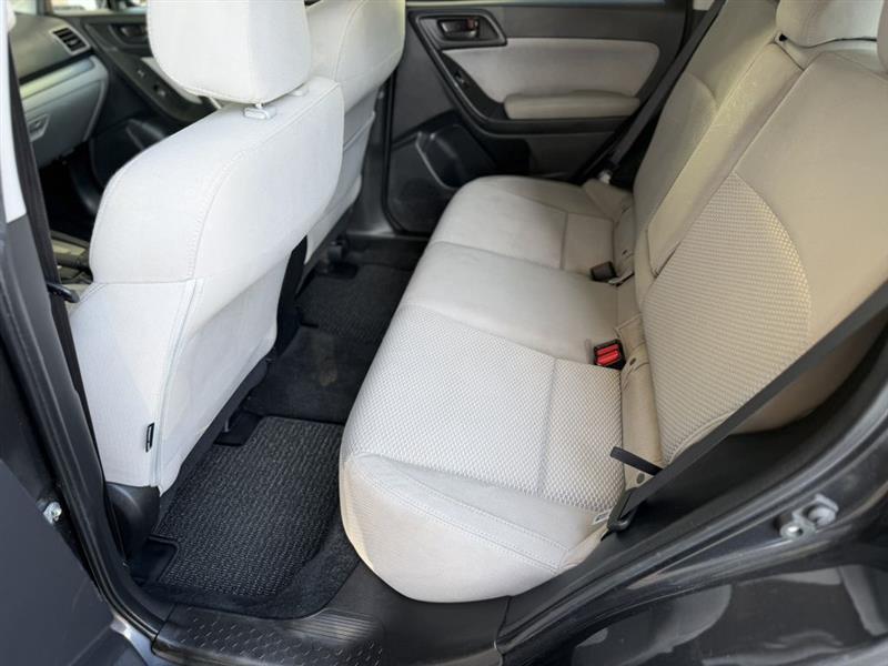 Subaru Forester 2.5i Premium PZEV CVT 2017