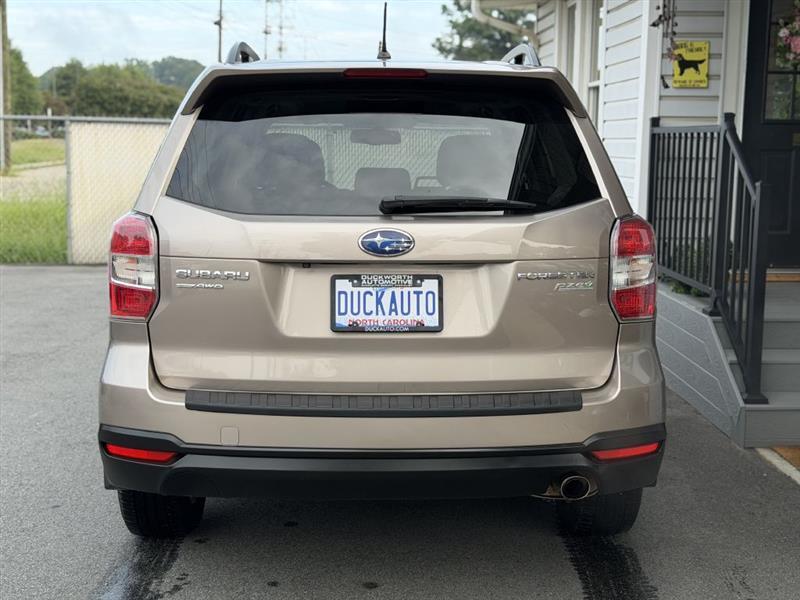 Subaru Forester 2.5i Limited 2015