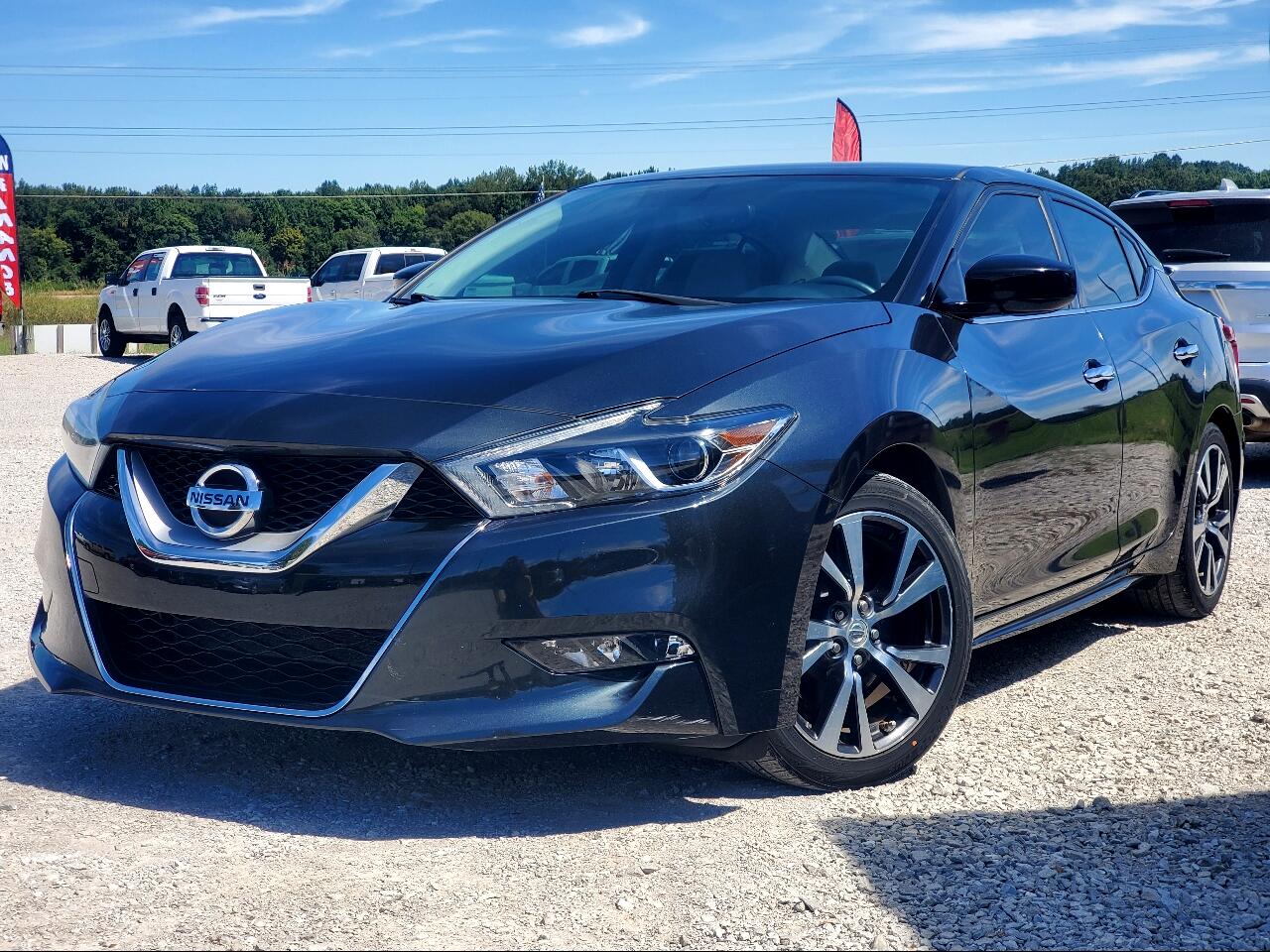 2016 Nissan Maxima S photo 2