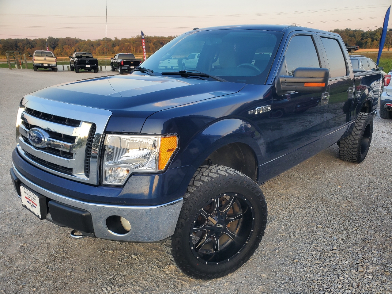 2009 Ford F-150 XLT photo 2