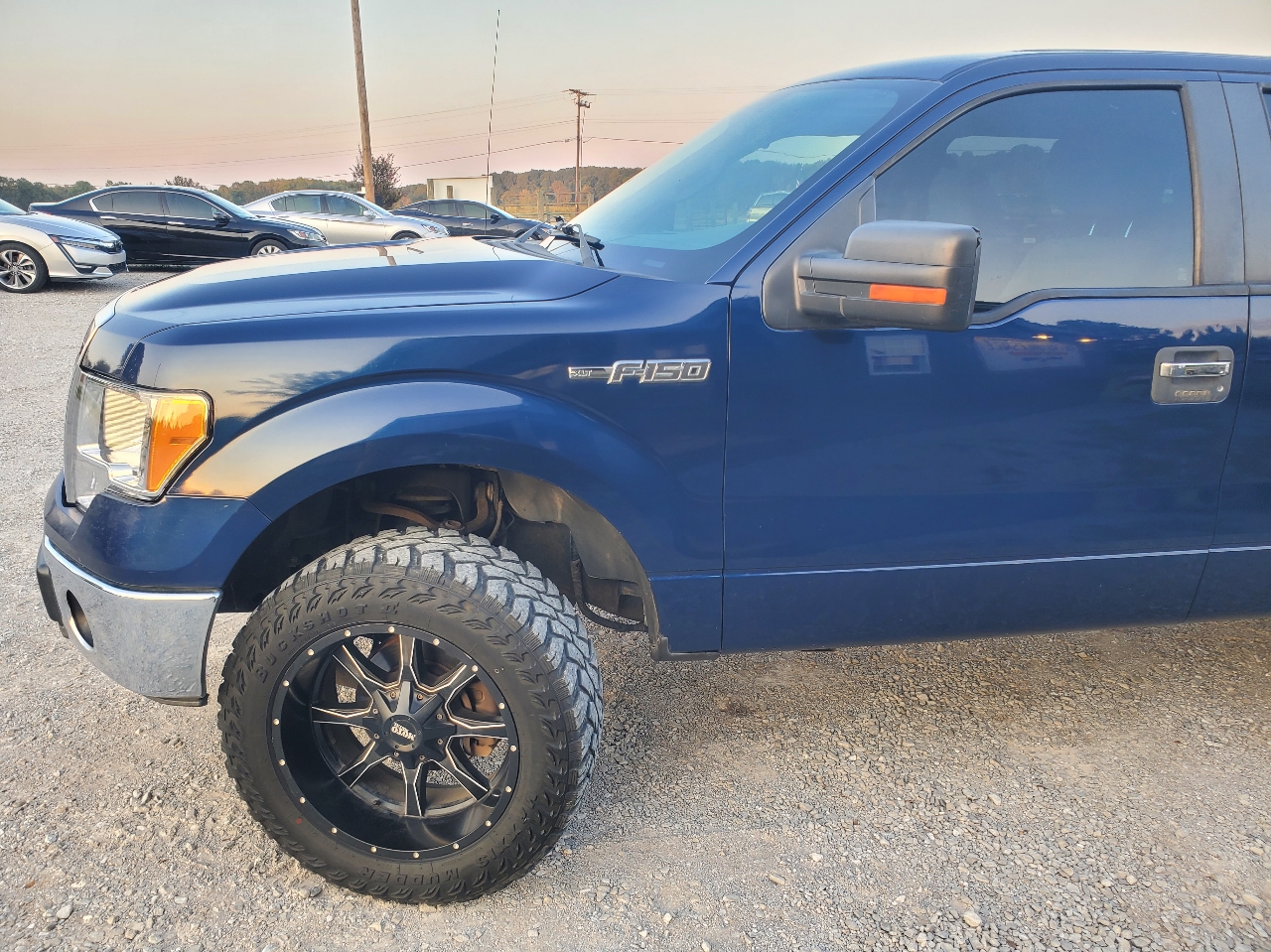 2009 Ford F-150 XLT photo 3