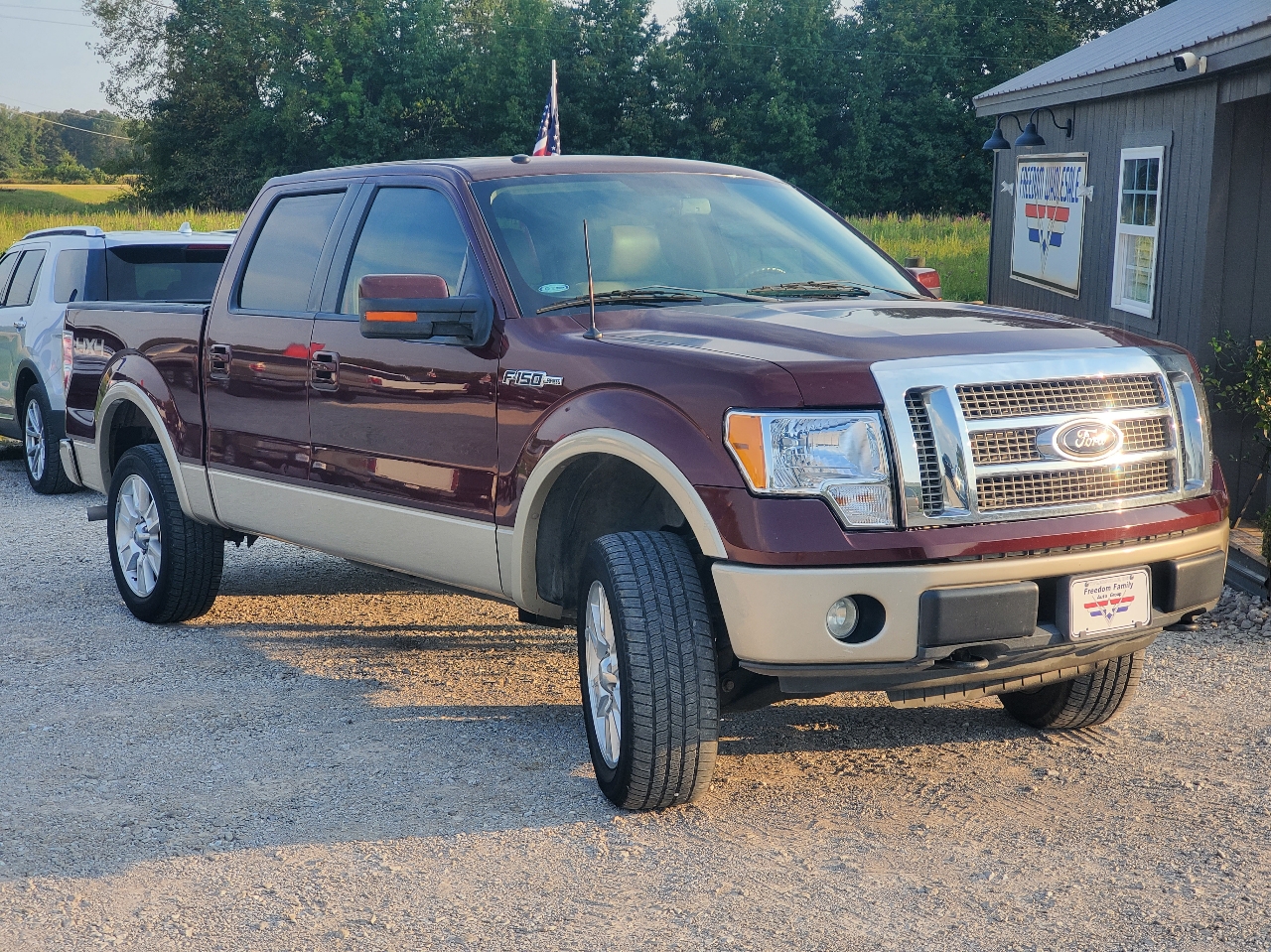 2010 Ford F-150 Lariat photo 7
