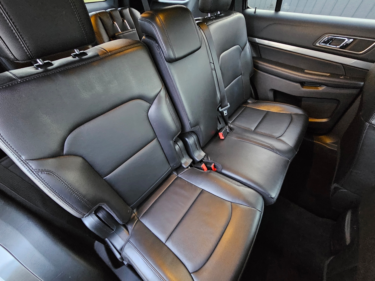 Ford Explorer XLT 4WD 2018