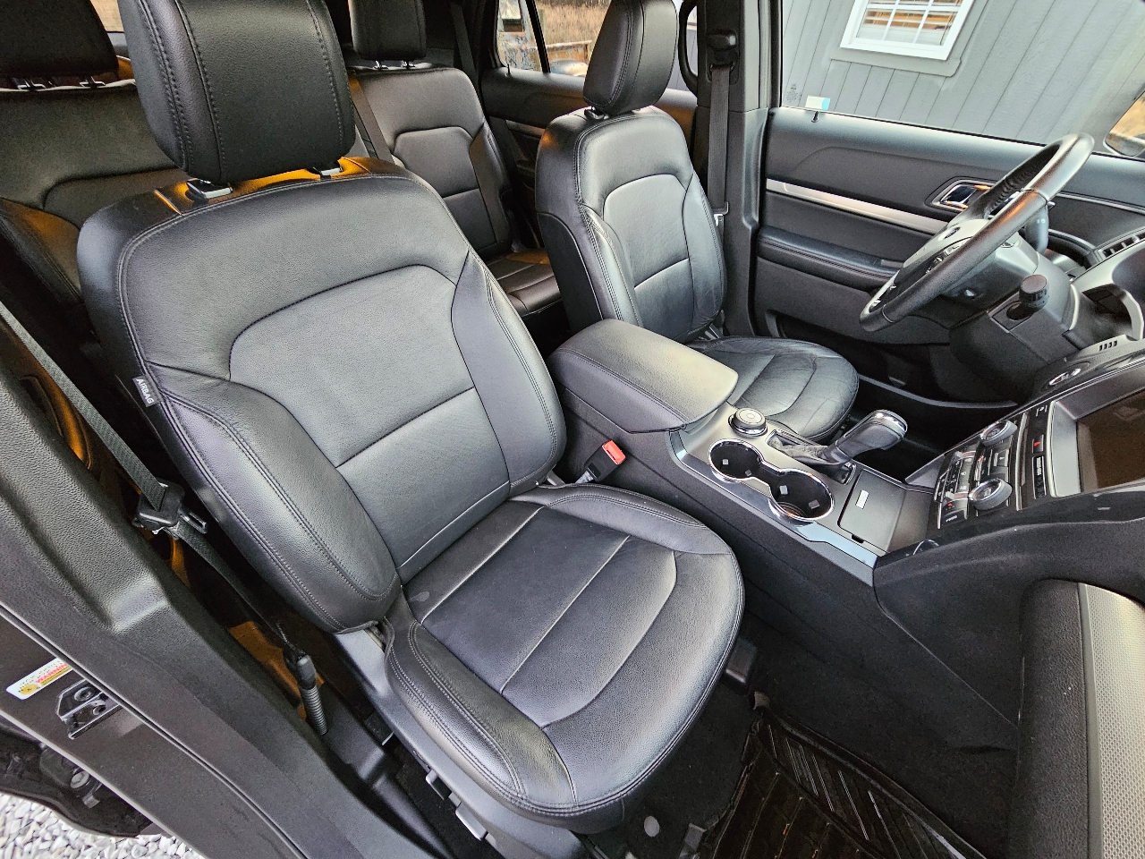 Ford Explorer XLT 4WD 2018