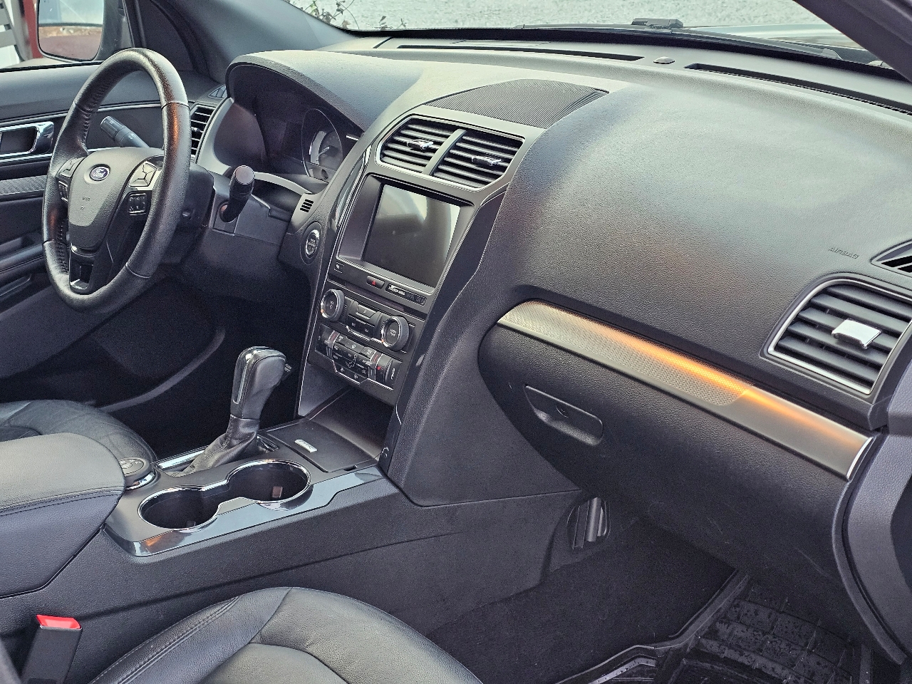 Ford Explorer XLT 4WD 2018