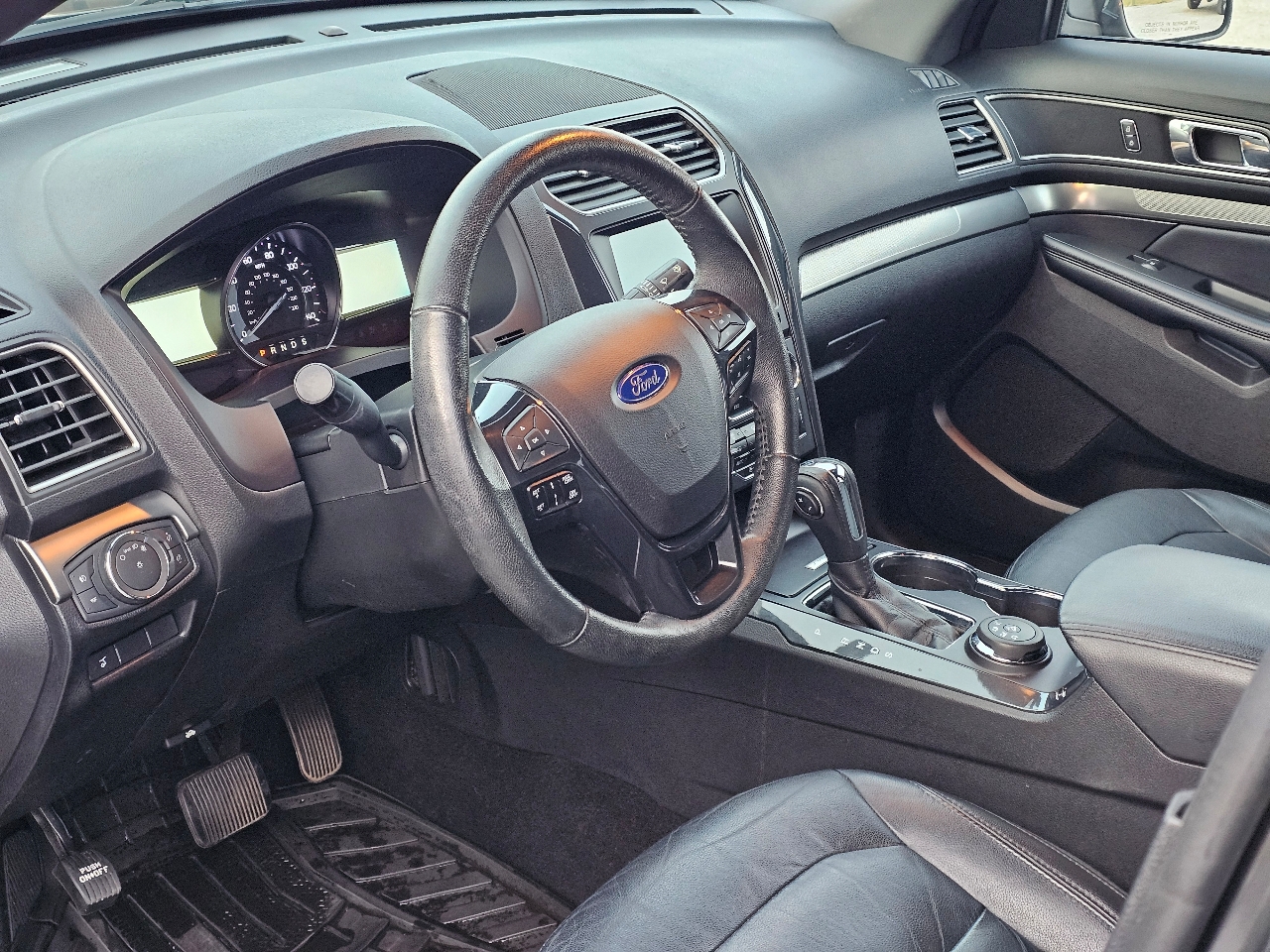 Ford Explorer XLT 4WD 2018