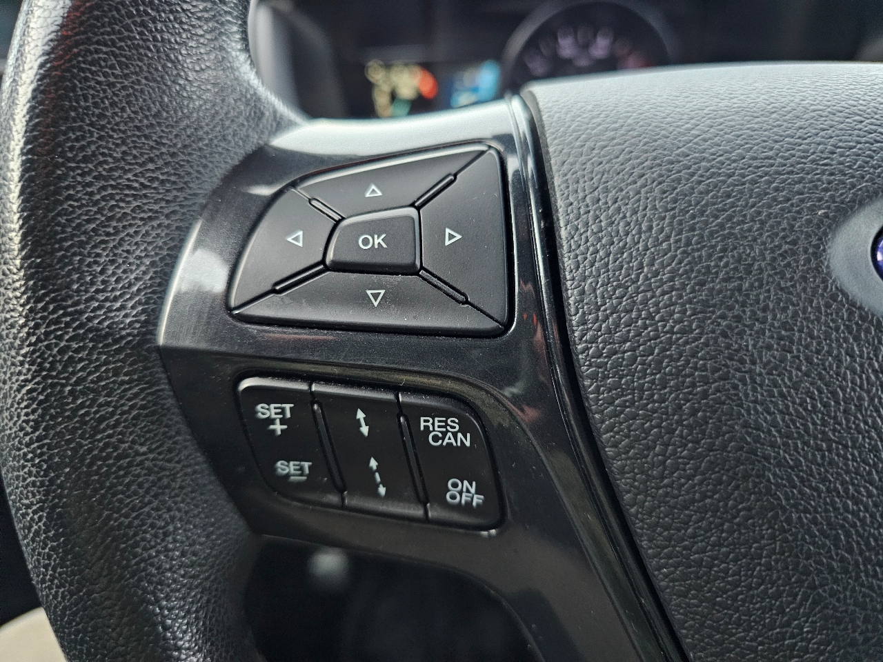 Ford Explorer XLT 4WD 2018