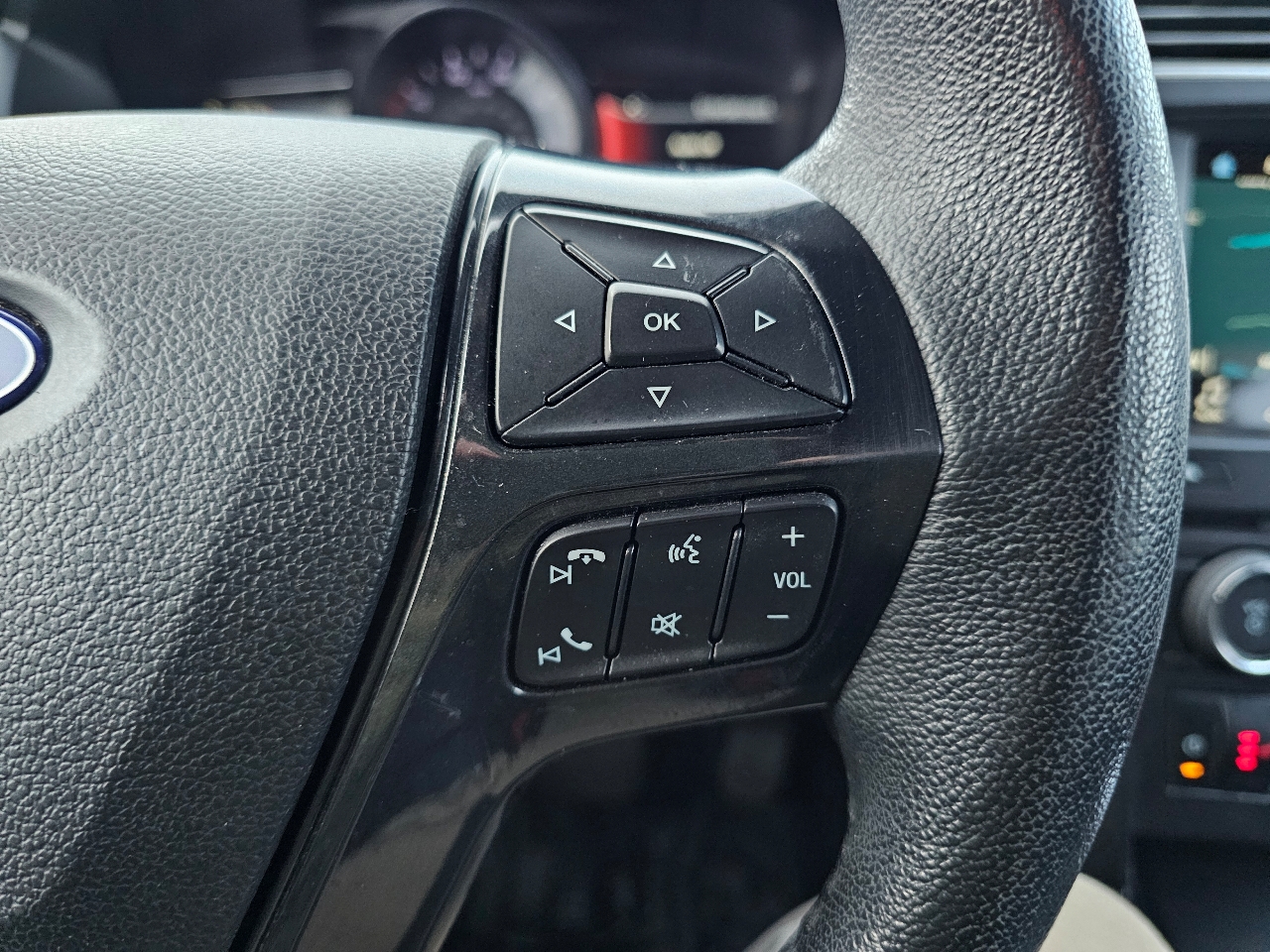 Ford Explorer XLT 4WD 2018