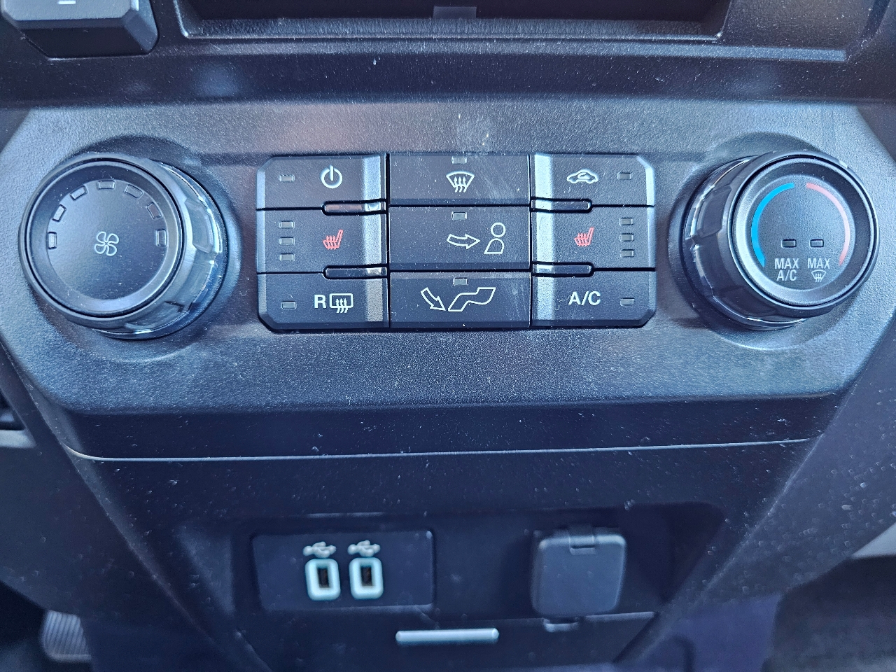 Ford F-150 XLT SuperCrew 5.5-ft. Bed 4WD 2016