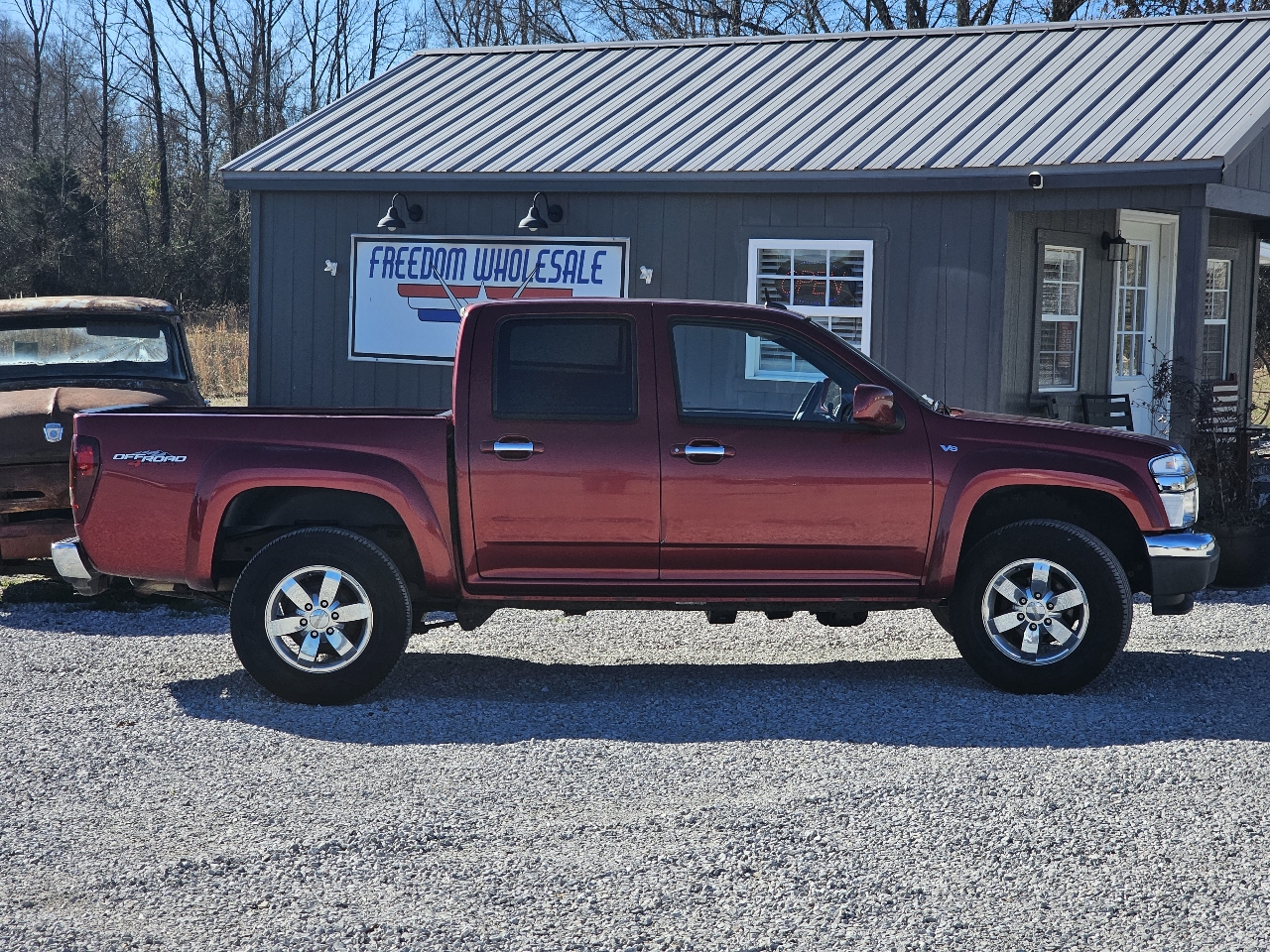 GMC Canyon SLE Crew Cab 4WD 2011