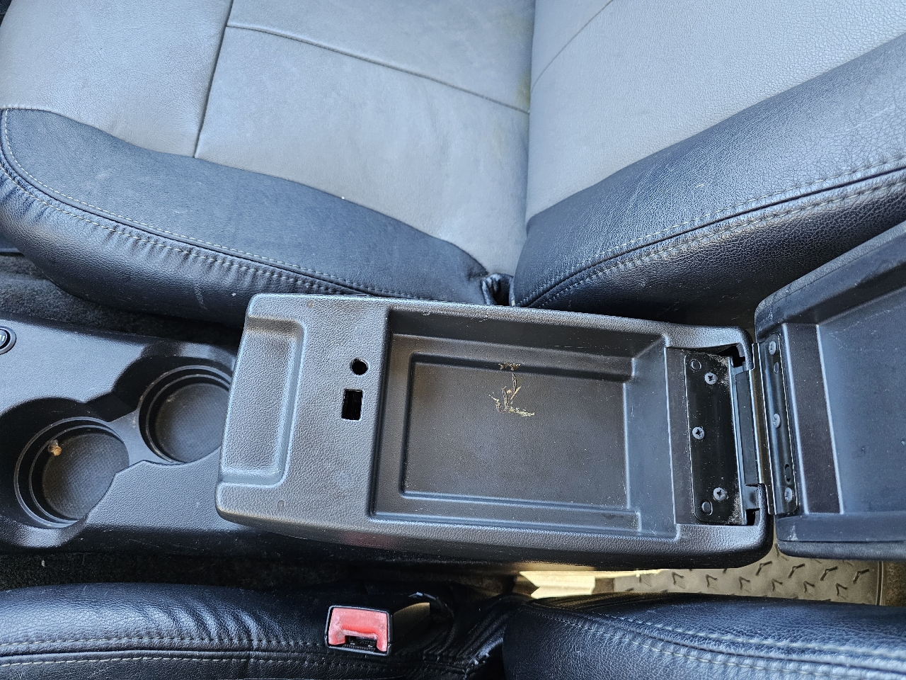 GMC Canyon SLE Crew Cab 4WD 2011