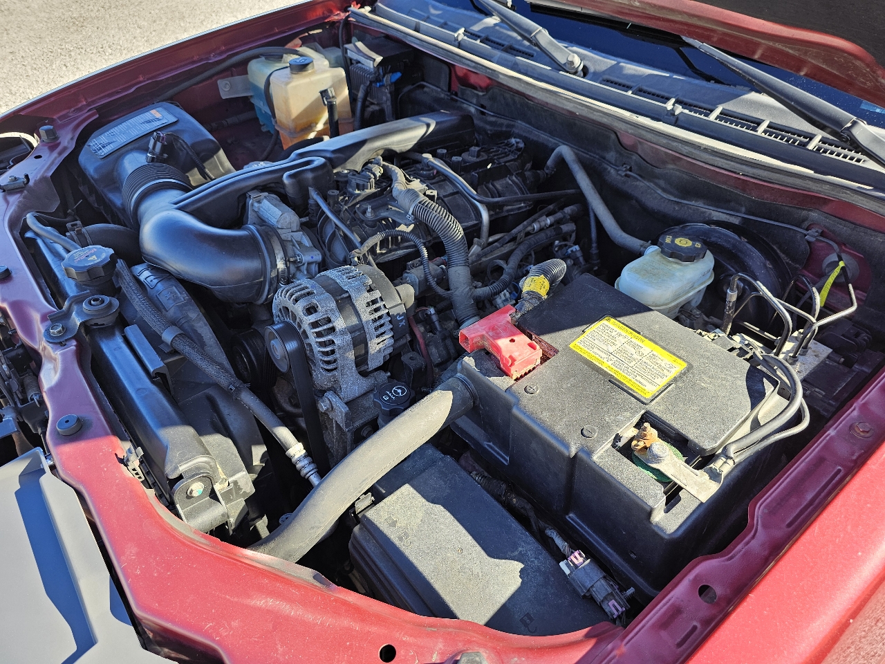 GMC Canyon SLE Crew Cab 4WD 2011