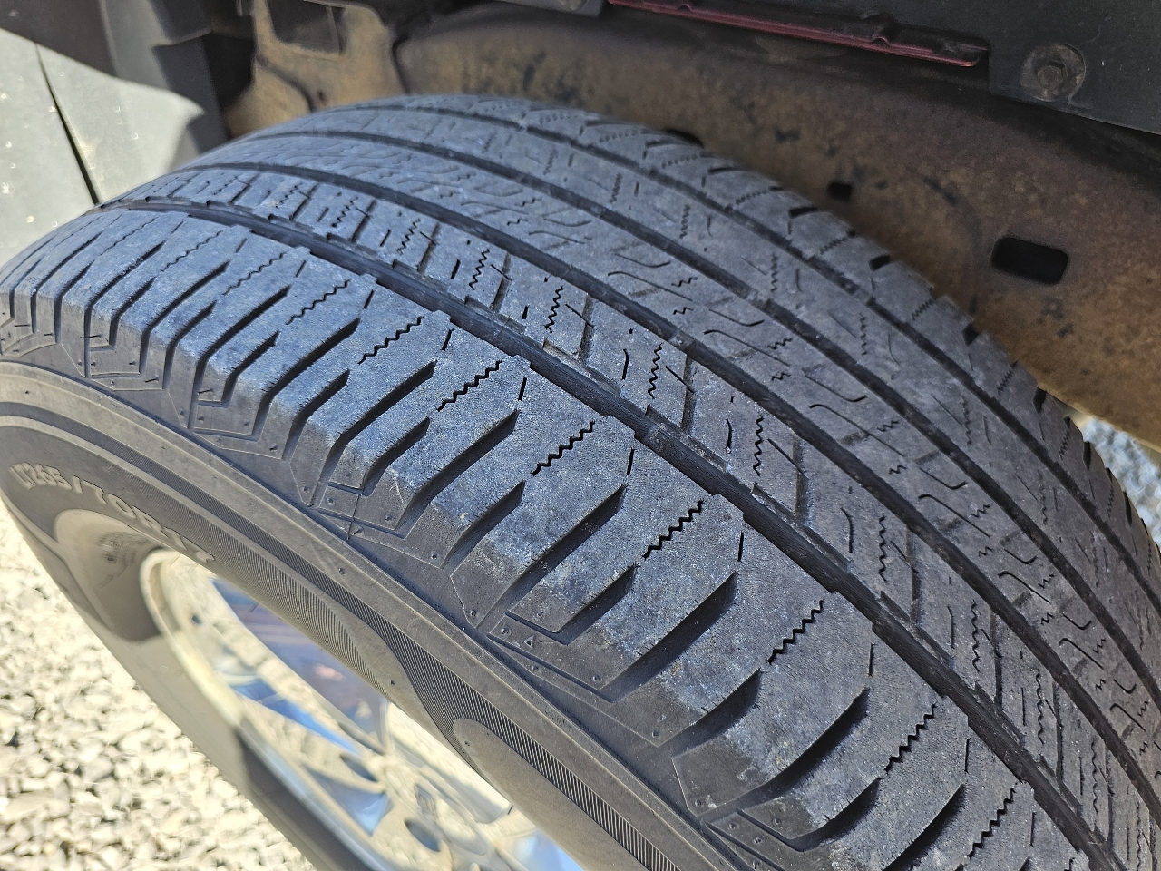 GMC Canyon SLE Crew Cab 4WD 2011