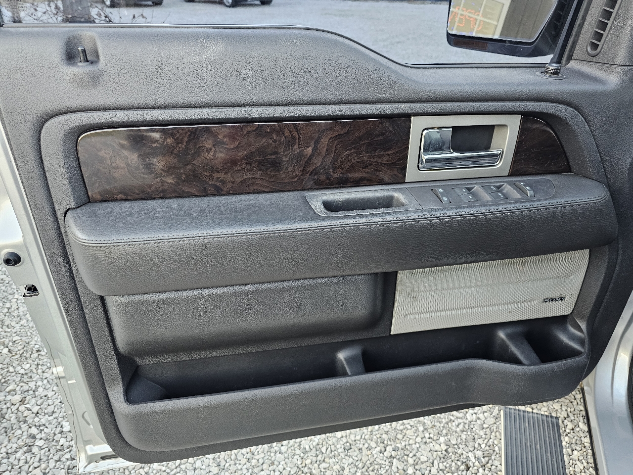 Ford F-150 Platinum SuperCrew 5.5-ft. Bed 4WD 2014