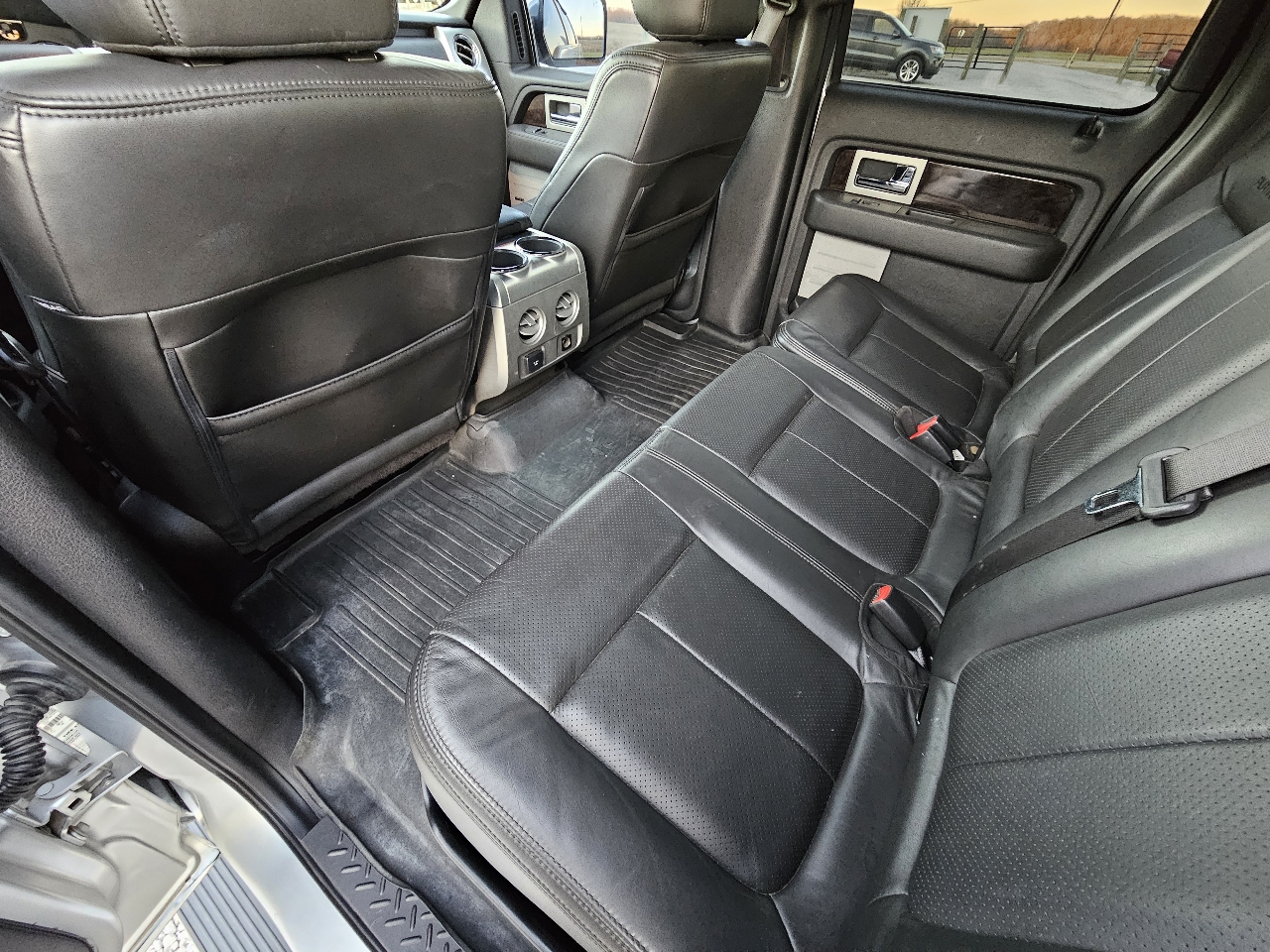 Ford F-150 Platinum SuperCrew 5.5-ft. Bed 4WD 2014