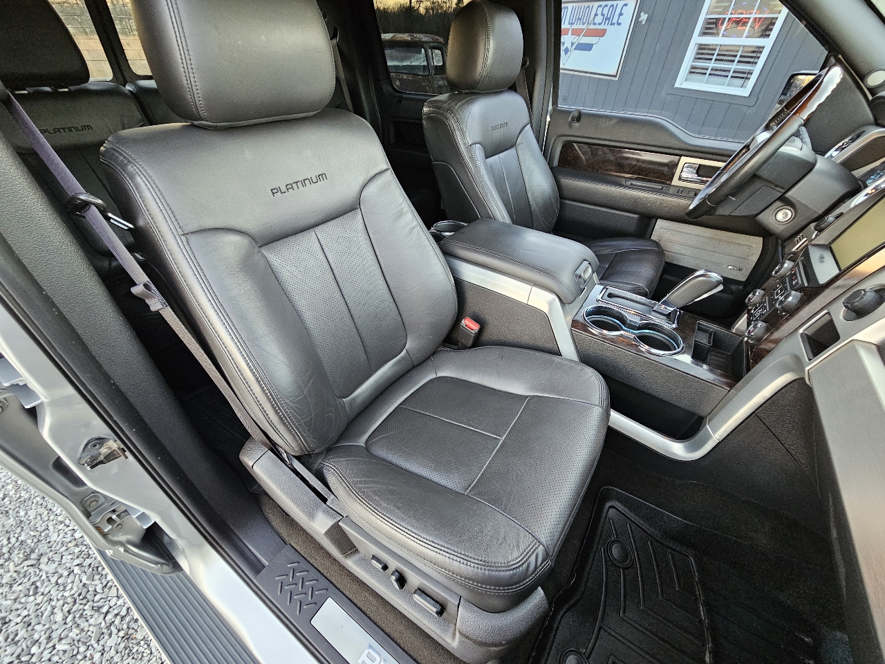 Ford F-150 Platinum SuperCrew 5.5-ft. Bed 4WD 2014