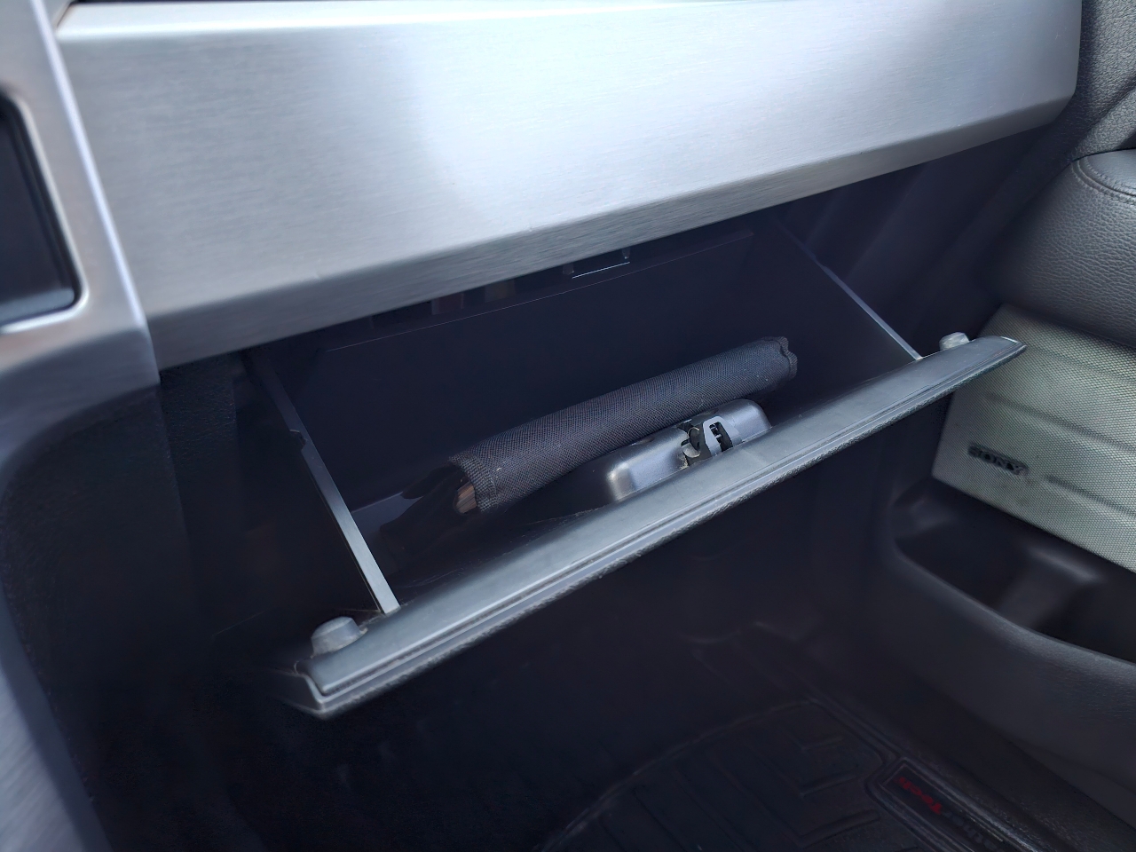 Ford F-150 Platinum SuperCrew 5.5-ft. Bed 4WD 2014