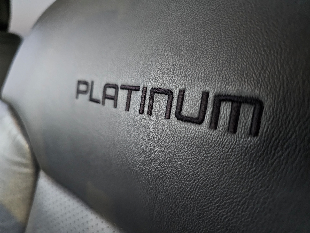 Ford F-150 Platinum SuperCrew 5.5-ft. Bed 4WD 2014