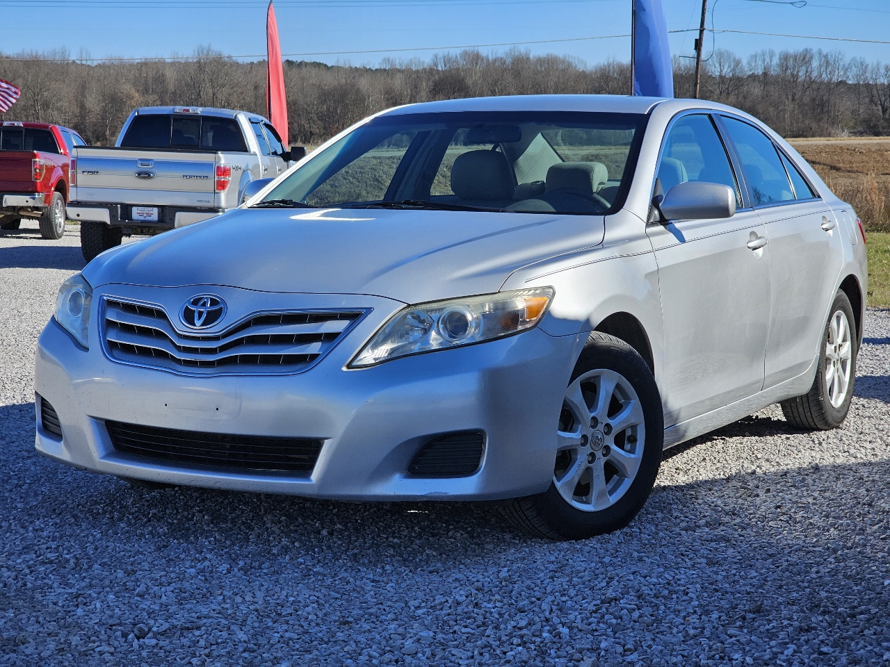 Toyota Camry LE 6-Spd AT 2011