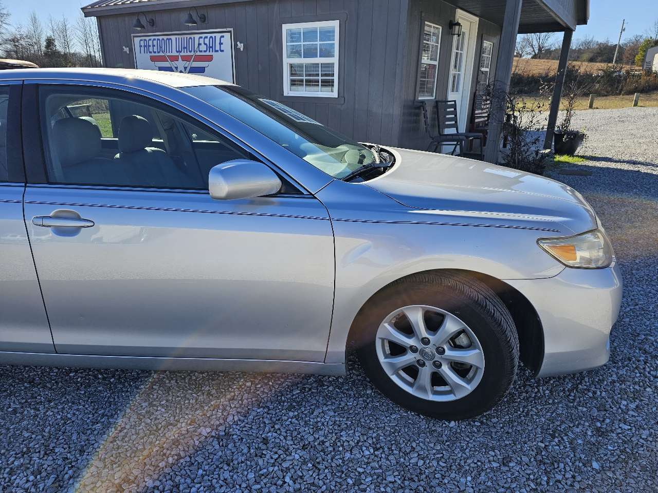 Toyota Camry LE 6-Spd AT 2011